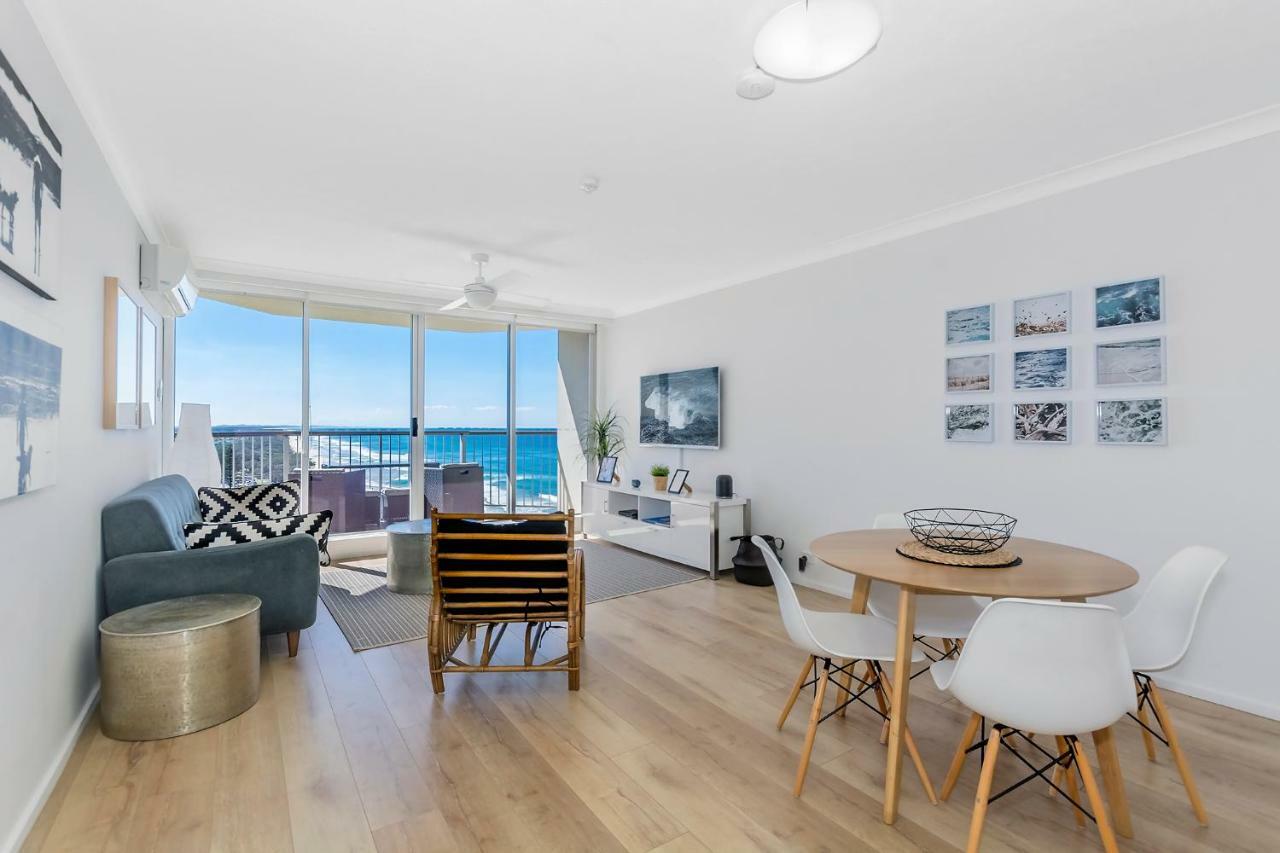 Golden Sands On The - Absolute Beachfront Aparthotel 4*