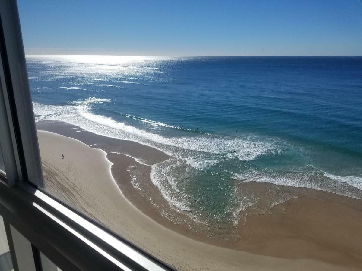 Aparthotel Golden Sands On The - Absolute Beachfront Main Beach